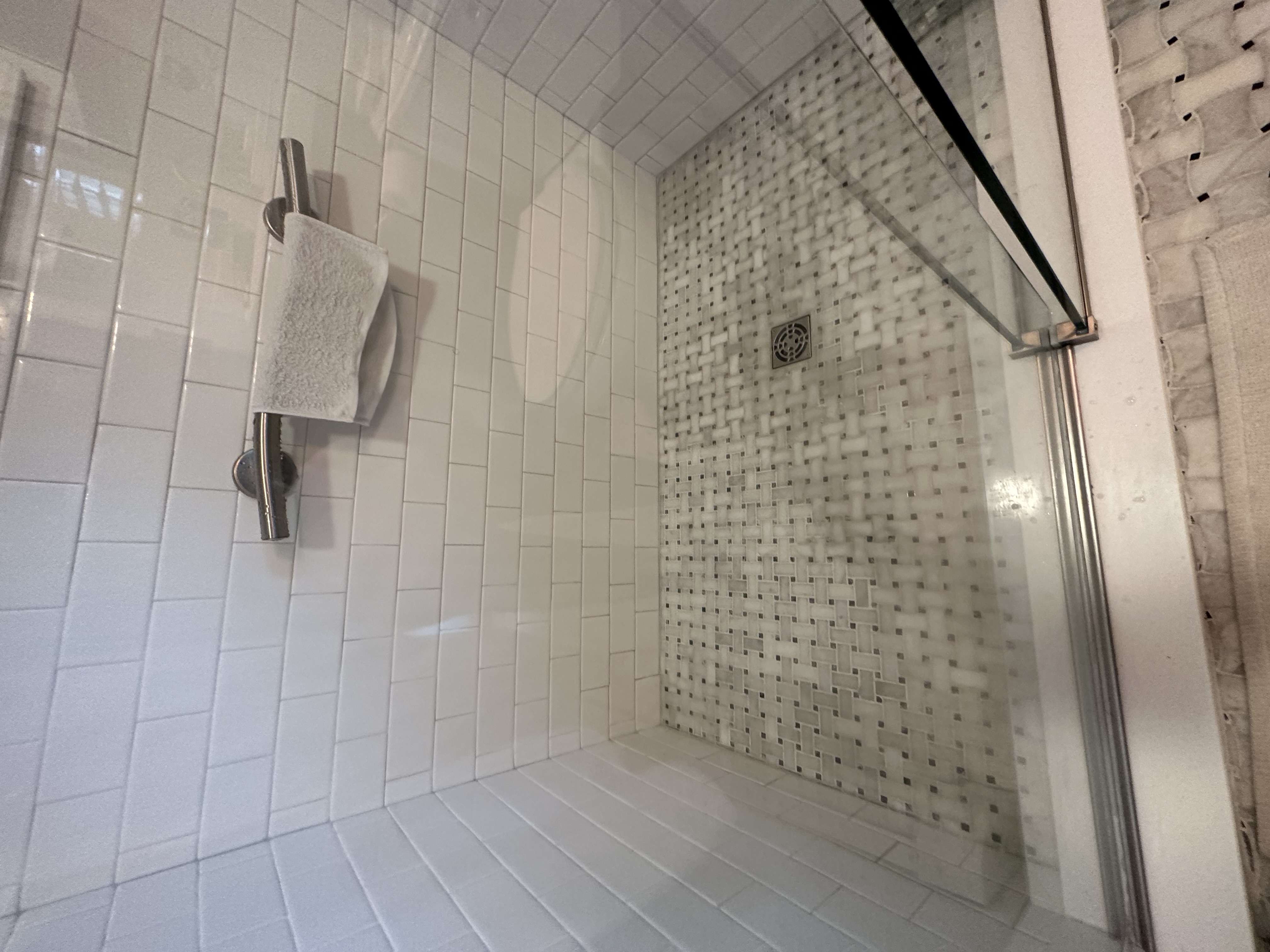 Southern Rhode Island - Spagnolo bath finished 4.jpg